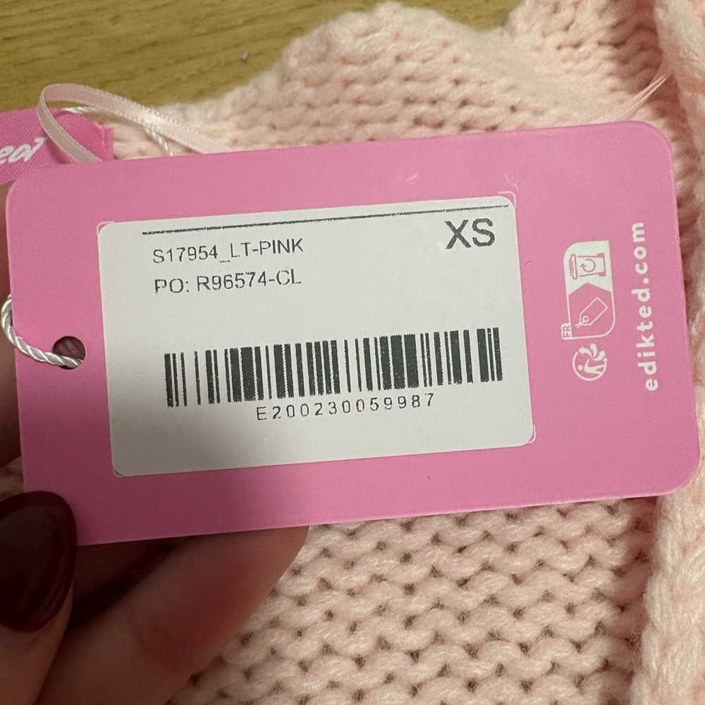 Edikted Soft Pink Women's Sweater